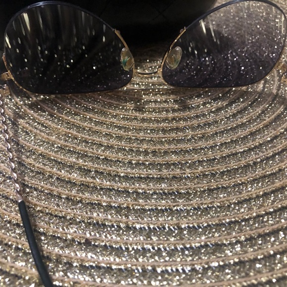 CHANEL aviators - Picture 2 of 5